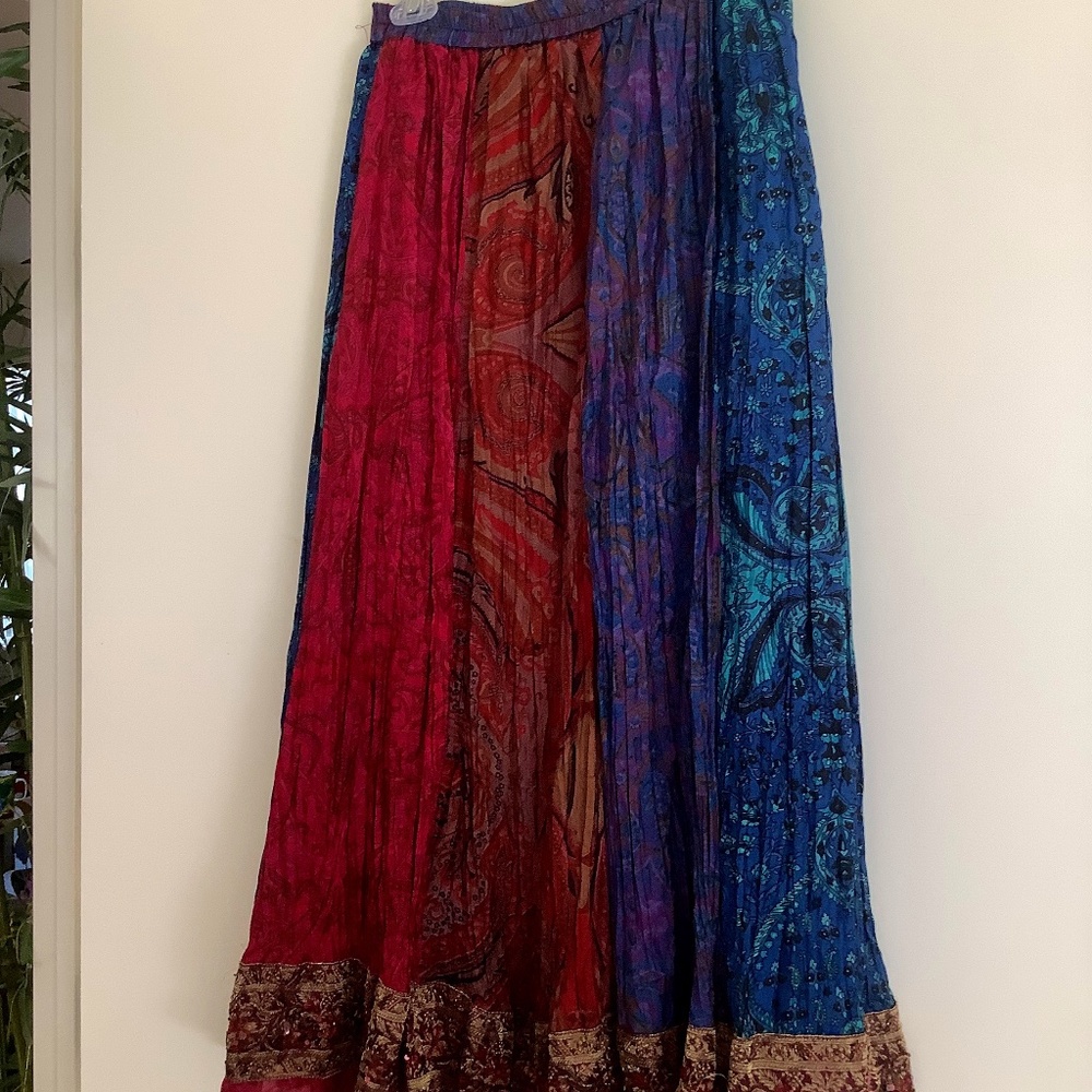 Chico’s multi color flowing skirt